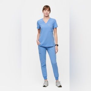 Figs Ceil Blue Scrubs Kit Medium Catarina top and Zamora joggers